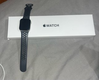 Apple Watch SE 44 mm