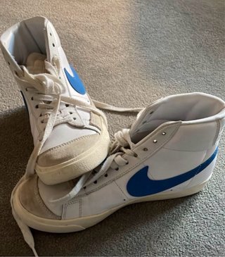 Zapatillas Nike Blazer Blancas y Azules
