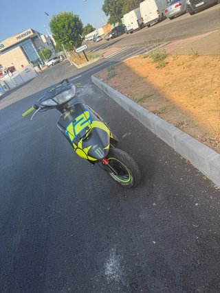 Yamaha Jog R