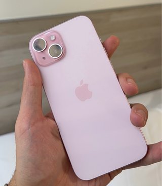 iPhone 15 Rosa