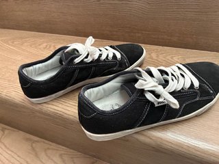 Zapatillas Deportivas Negras