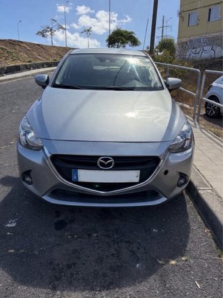 Mazda 2 1.5 90CV - Único dueño y Revisiones