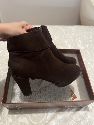 Botines Marrones de Tacón