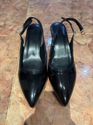 Tacones Bajos Negros