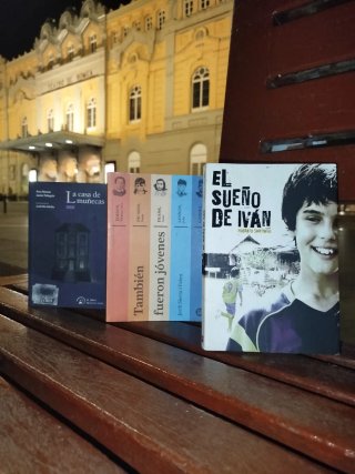Lote 3 libros literatura juvenil