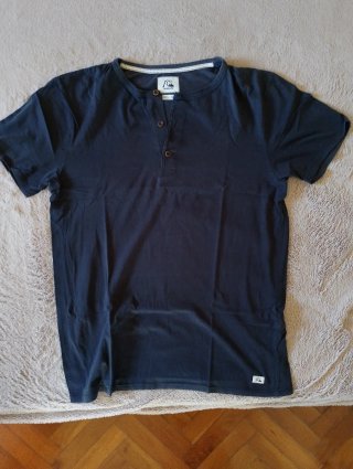 Camiseta Quiksilver Negra Da más talla como una M