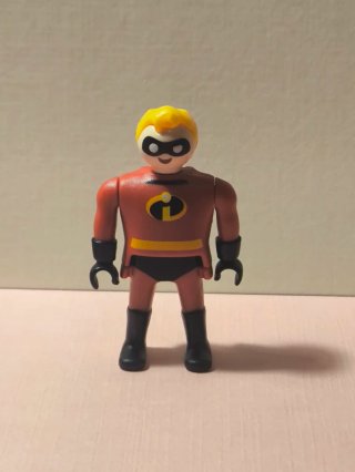 Figura Mr. Incredibile Playmobil uova Kinder Disney