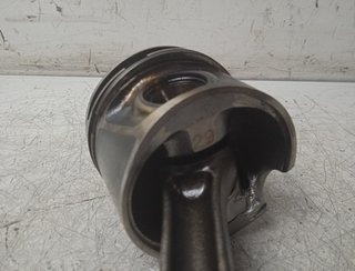 104295 pistón 02060 chrysler sebring berlina 2.0