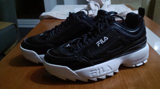 Bambas Fila Negras y Blancas