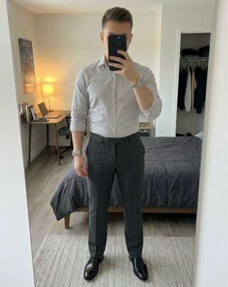 Pantalón de hombre de vestir Zara gris talla 42