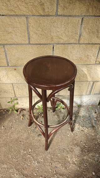 4 taburetes Thonet bistro