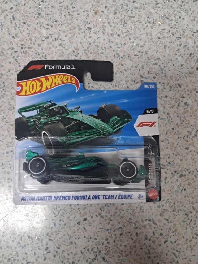 HotWheels Aston Martin F1 Team