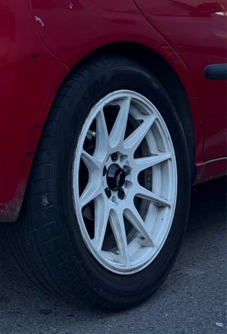 Se Cambia Llantas Japan Racing JR11 Blancas 16”