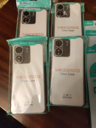 4 Fundas y 3 Cristales Xiaomi 13C / Poco C65