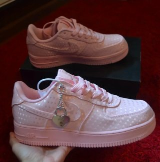 Nike Air Force 1 Low San Valentín Talla 38