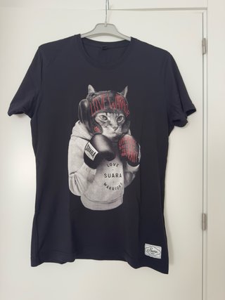 Camiseta Negra Suara