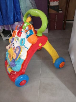 Correpasillos Musical VTech