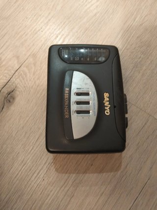 Walkman Sanyo con Ecualizador