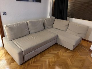 Sofá Cama FRIHETEN Chaise Longue Beige + cojines