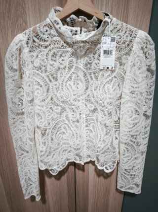 Blusa de encaje blanca Mango Talla L
