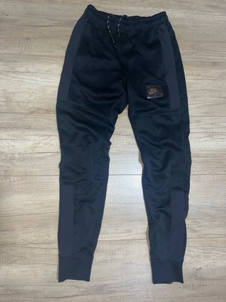 Pantalones largos Nike negros