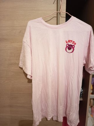 Camiseta Rosa Lotso Toy Story