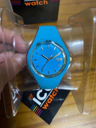 Reloj ICE-WATCH azul turquesa y rojo nuevo