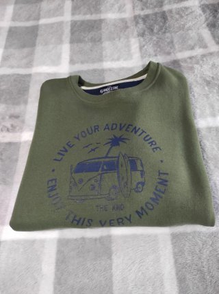 Jersey The Klandestine Verde nuevo sin uso