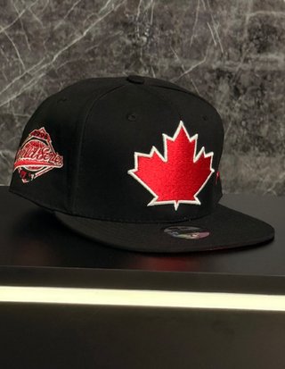 Gorra New Era Hoja de Arce Roja Negra