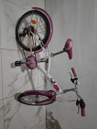 Bicicleta per Bambina Btwin Bianca e Rosa