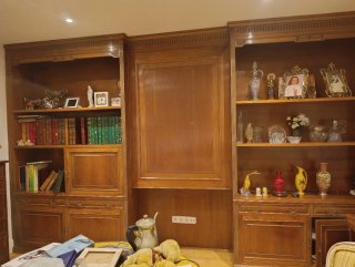 Librería de Madera Clásica