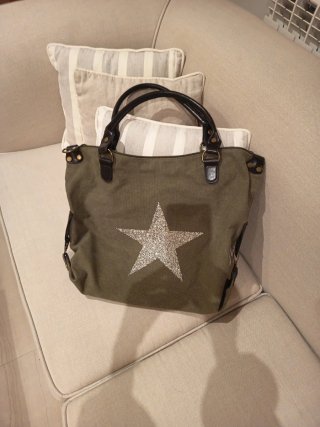 Bolso Verde Militar con Estrella