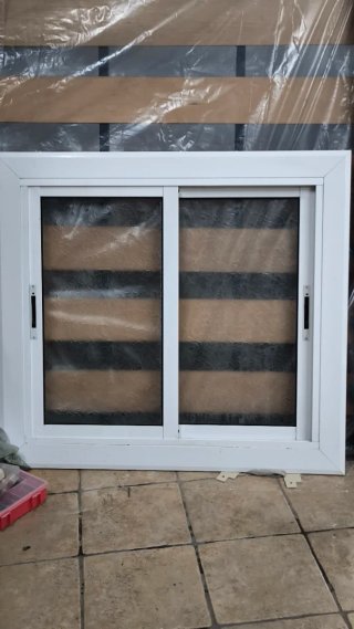 Ventana de Aluminio Corredera Blanca