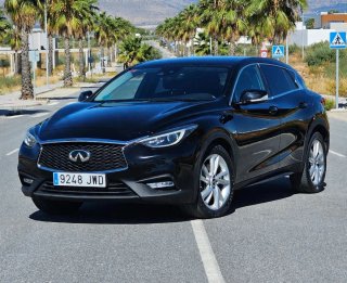 Infiniti Q30 2017