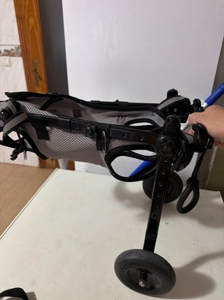 Silla de ruedas para perro (tallas S y M)