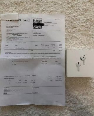 Apple AirPods 4
