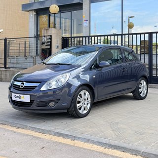 Opel Corsa 2006 / 135.000 km / ITV recien pasada