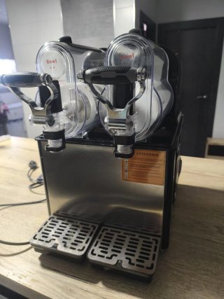 Máquina de Granizados de Doble Depósito
