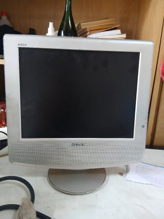 Televisor LCD Sony Wega 15 pulgadas