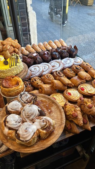 Busco dependienta para panadería