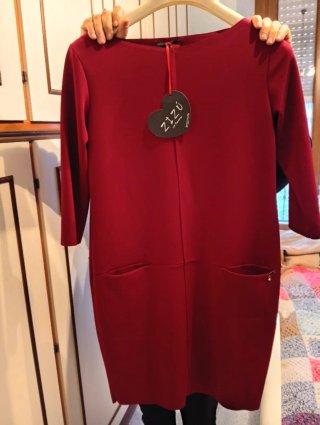 Abito Zizú rosso Rubino taglia M.Made in italy