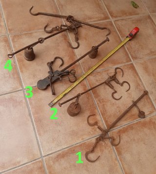 disponibles CUATRO (4) Romanas; Antiguas vintage