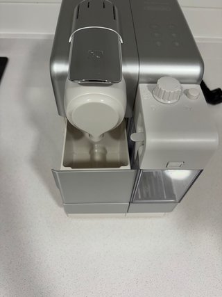 Cafetera De'Longhi EN560S de Cápsulas