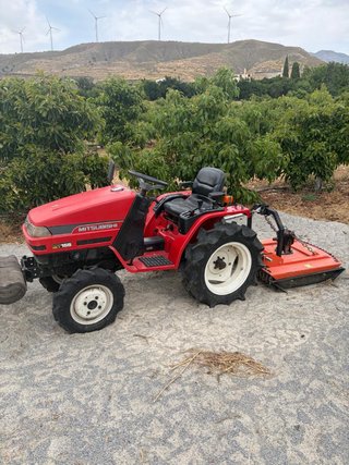 Mini Tractor Mitsubishi MT155