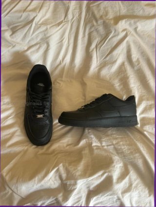 Nike Air Force 1 Low '07 Negras Talla 39