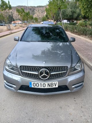 Mercedes benz clase C220 170cv amg 2011