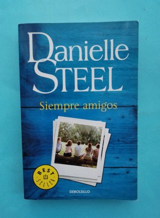 Libro "Siempre amigos" de Danielle Steel