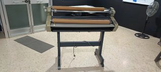Plastificadora,plotter,cortadora,fotocopiadora,etc