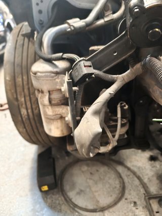 Bomba dirección Ford Focus MK2 1.6 TDCi