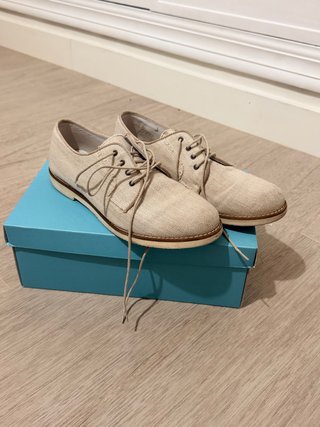 Zapatos de ceremonia beige talla 37